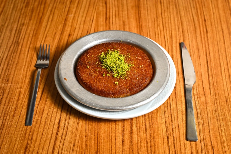 Kıvılcım Restaurant künefe